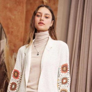 Crochet Floral Printed Long Sleeve Knit Cardigan "White"